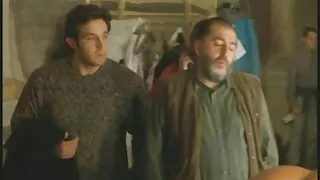 Horny գամասեղ փորված մանր hoochie Linda առանց ողորմության