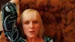Natasha Nice pussy կուլ է տալիս մեծ կանգնեցված սեւ դոնգ